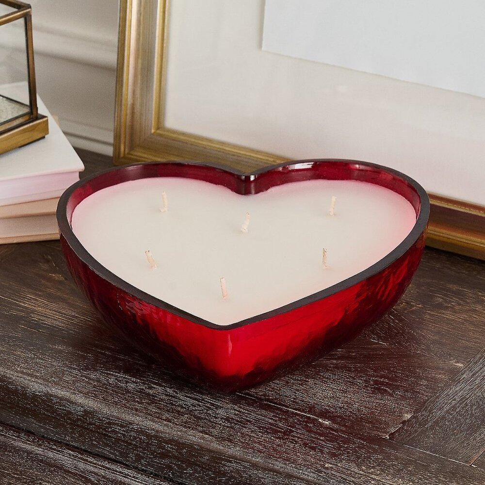 NEW Home Reflections 28oz LARGE Glass Heart Shape Candle RED